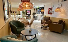 Laureles Grand House Lgh Hotel - Anteriormente Laureles Guest House